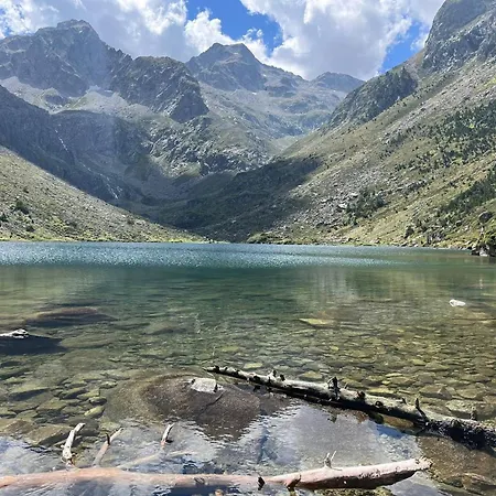 A Avec Balcon Et Parking Prive - Fr-1-812-30 *