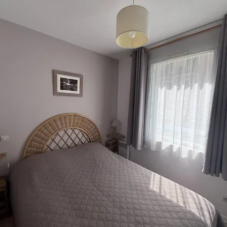 A Avec Balcon Et Parking Prive - Fr-1-812-30 Appartement Cauterets