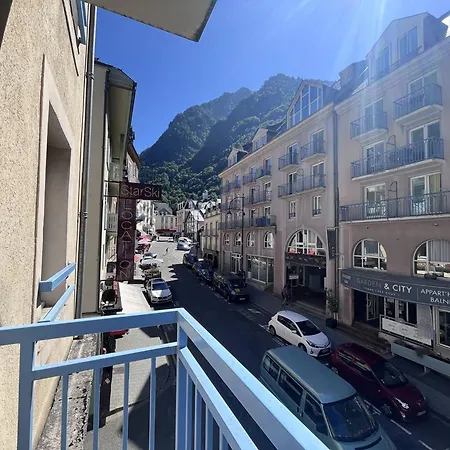 Apartman A Avec Balcon Et Parking Prive - Fr-1-812-30 Cauterets