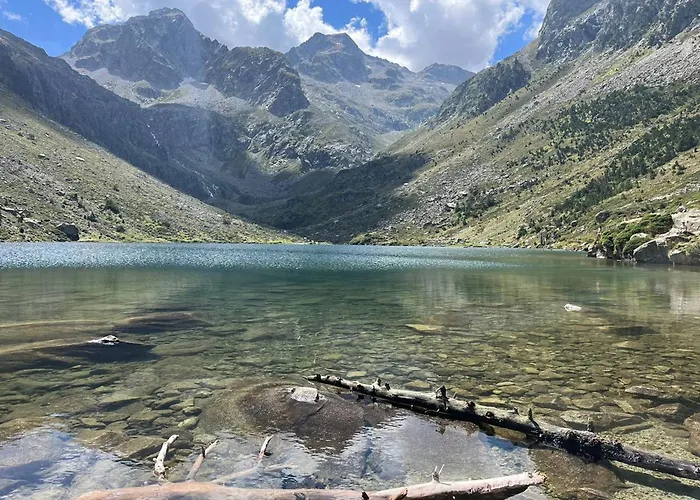 A Avec Balcon Et Parking Prive - Fr-1-812-30 *